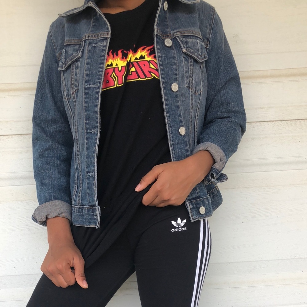 Sleeveless T-Shirt
